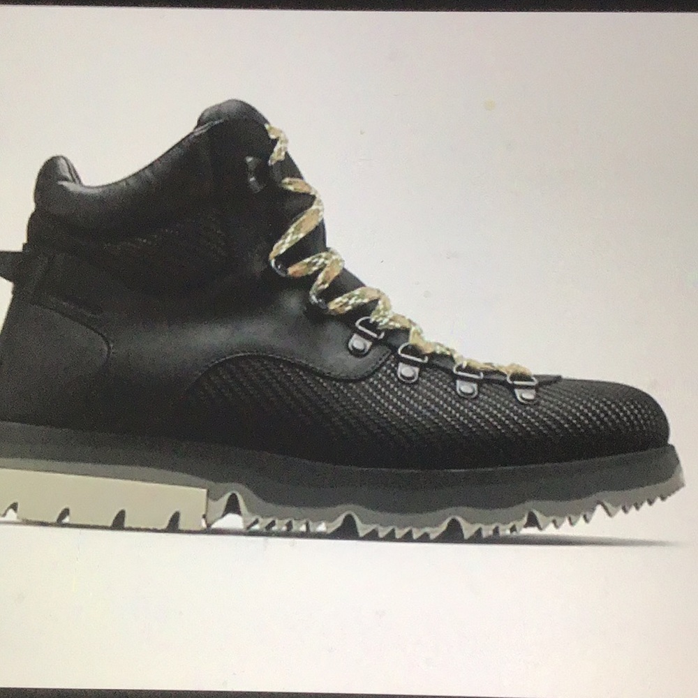 Atlis Axe Waterproof